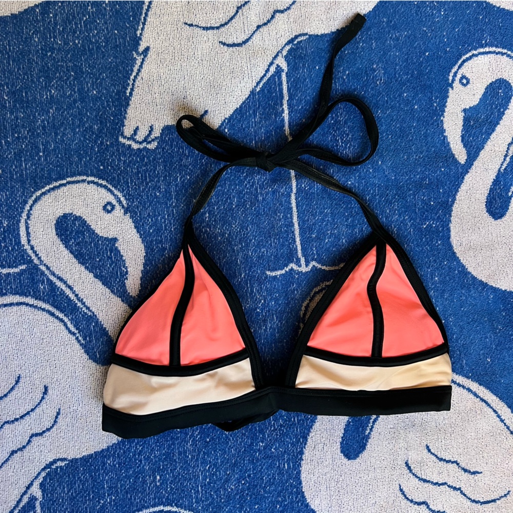 2016 Xhilaration | Pink and Black Triangle Bikini Top